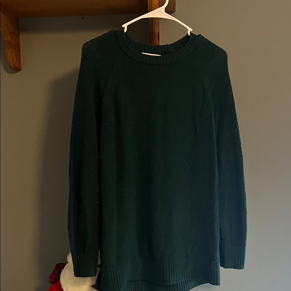 Old Navy Women's Dark Green Crew Neck Sweater